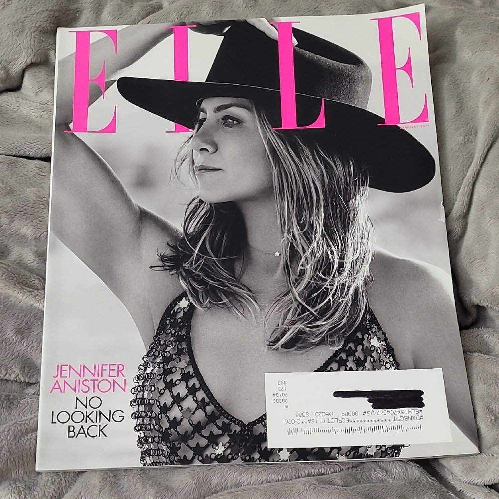 Elle Magazine with Jennifer Aniston January 2019 Issue. New.